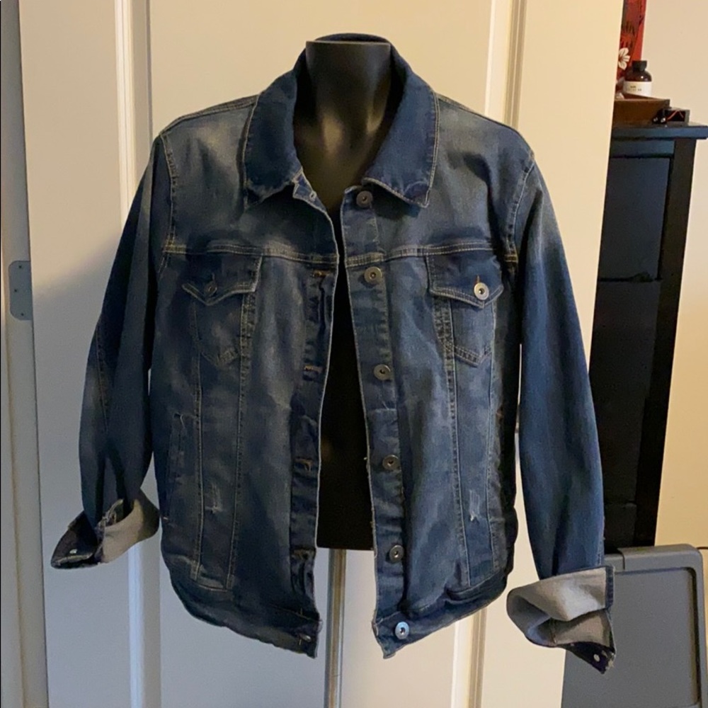 TORRID Jean Jacket! Never worn!!